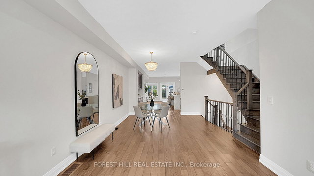 1070 Briar Hill Avenue