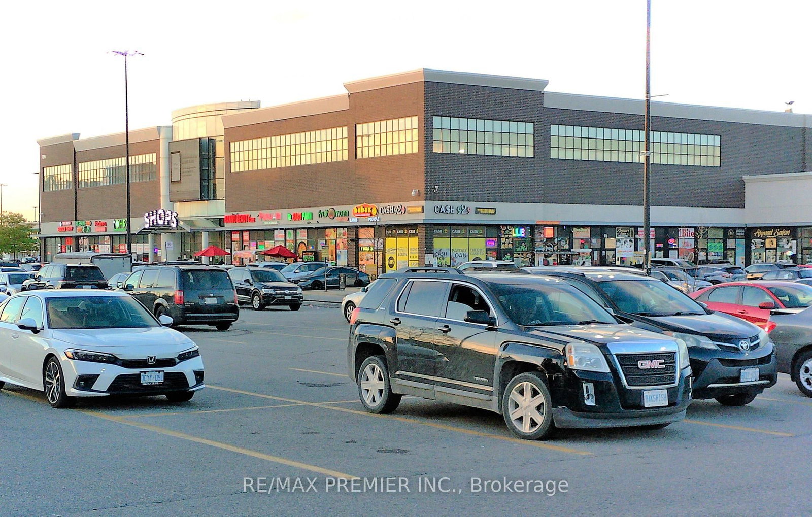 7215 Goreway Drive, Unit 2C22 - Photo 9