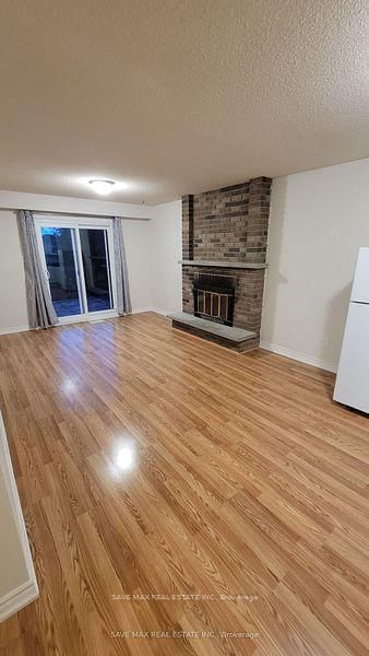 44 Rotherglen Crt, Brampton, L6X 2S1 | Image 3