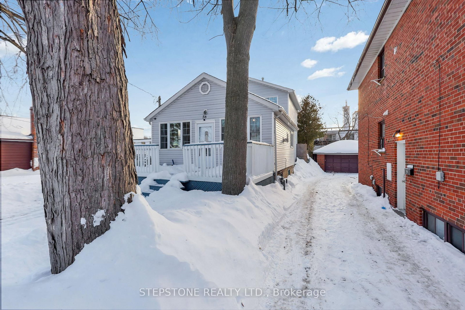 56 41st Street W • Toronto, ON photo 12