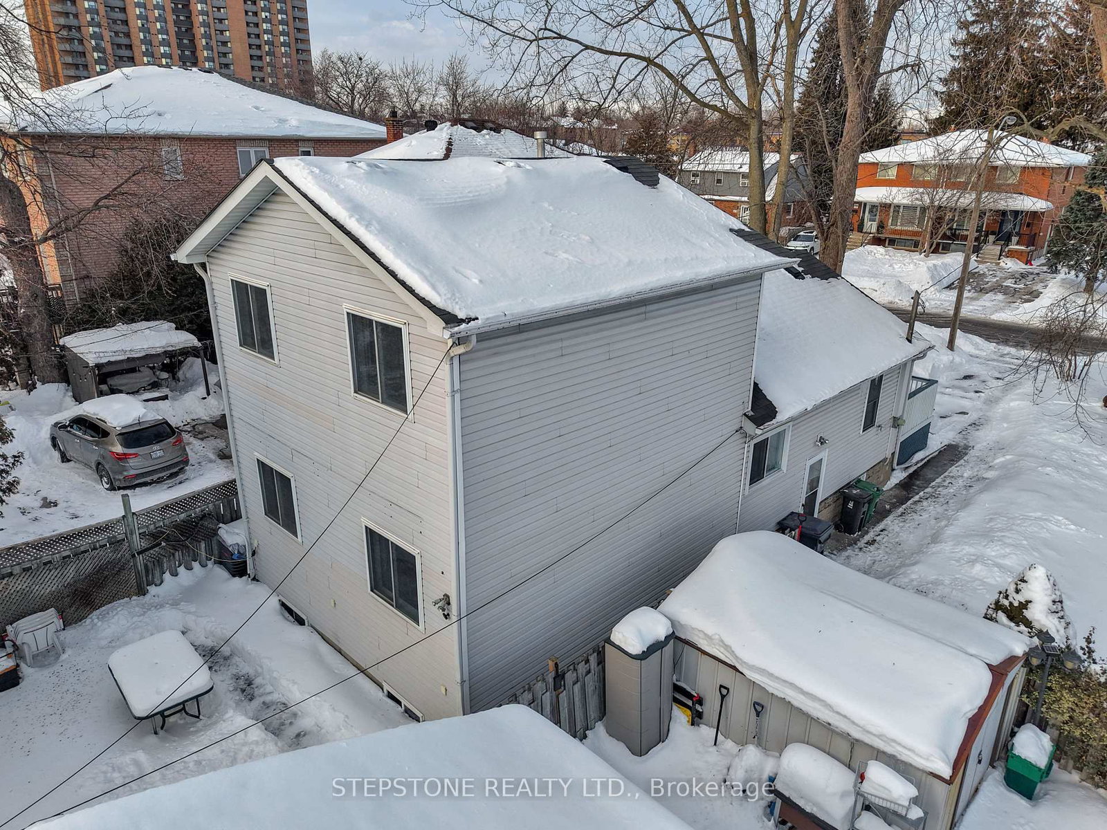 56 41st Street W • Toronto, ON photo 6