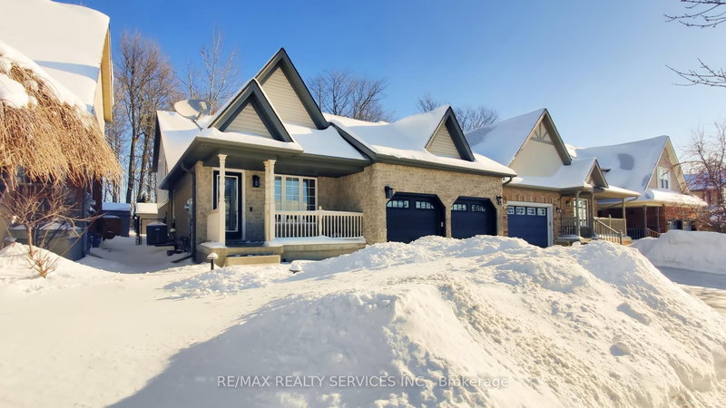 37 Abbey Rd, Orangeville, L9W 5E3 | Image 3