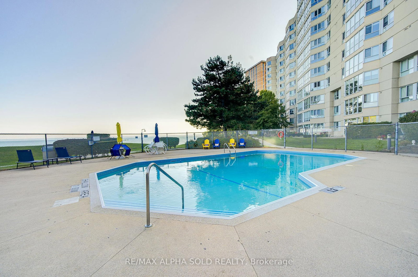 5280 Lakeshore Road, Unit 1107 - Photo 50