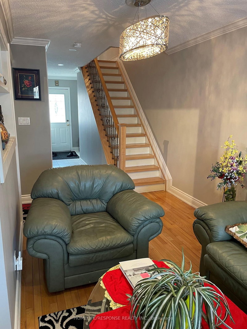 21 - 2035 ASTA Dr S, Mississauga, L5A 3Y2 | Image 2