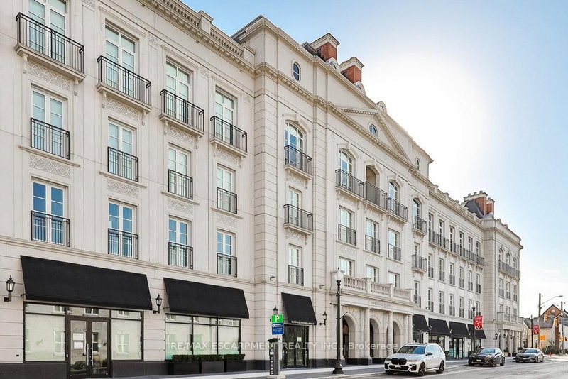 212 - 300 Randall St, Oakville, L6J 1R1 | Image 3