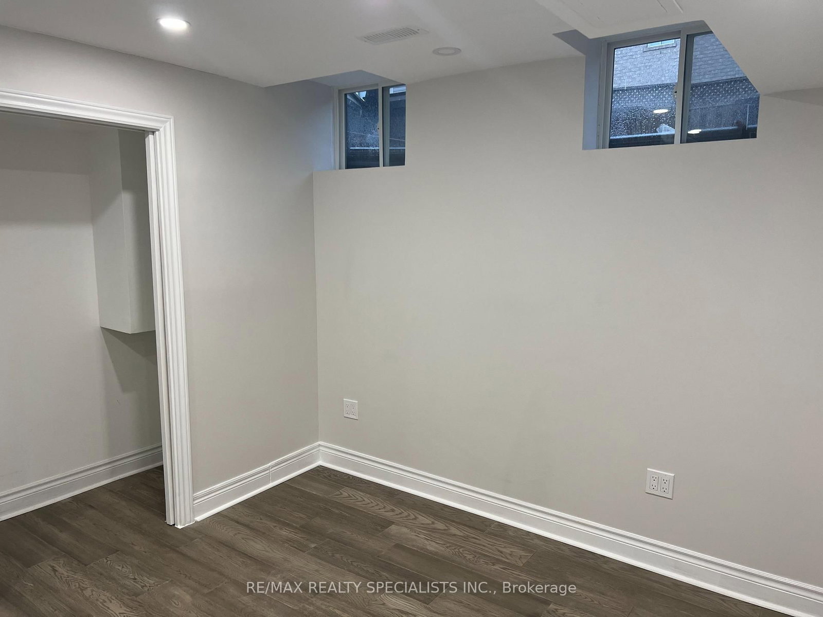 55 Thorpe Crescent - Photo 42