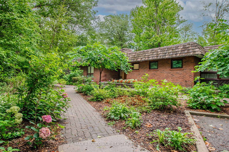 903 - 1110 Walden Circ, Mississauga, L5J 4R3 | Image 3