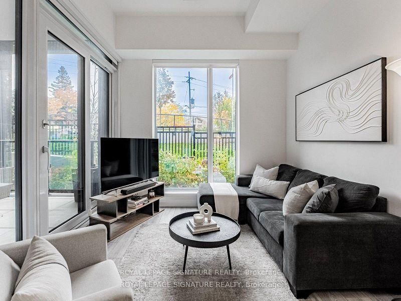 102 - 21 Park St E, Mississauga, L5G 0C2 | Image 2