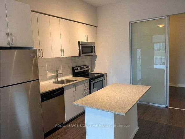 102 - 2550 Eglinton Avenue W