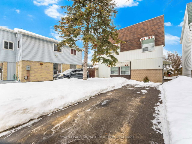 19 Grand River Court