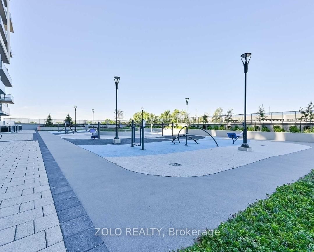 Condo for sale at 1707-2081 Fairview Street, Burlington, Ontario, L7R 0E4 - Freeman - MLS: W12752914