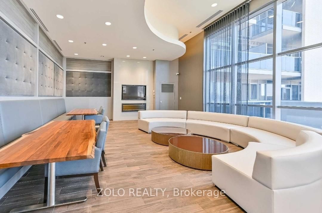 Condo for sale at 1707-2081 Fairview Street, Burlington, Ontario, L7R 0E4 - Freeman - MLS: W12752914