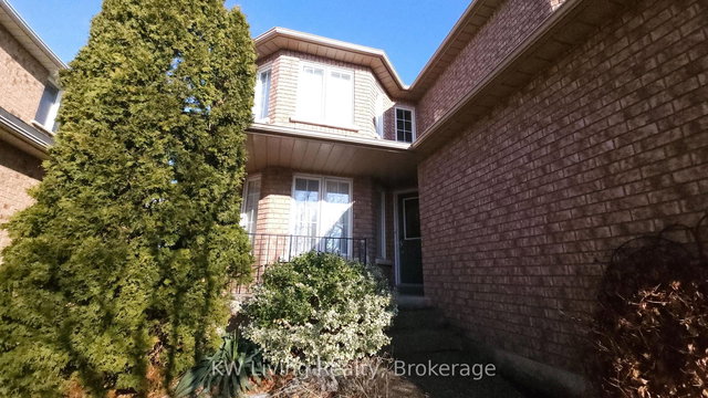 2413 East Gate Crescent