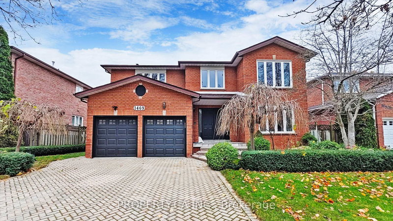 1469 Brentano Blvd, Mississauga, L4X 1A2 | Image 3