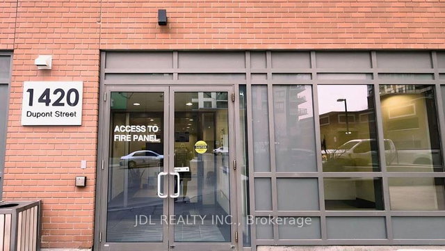 807 - 1420 Dupont Street