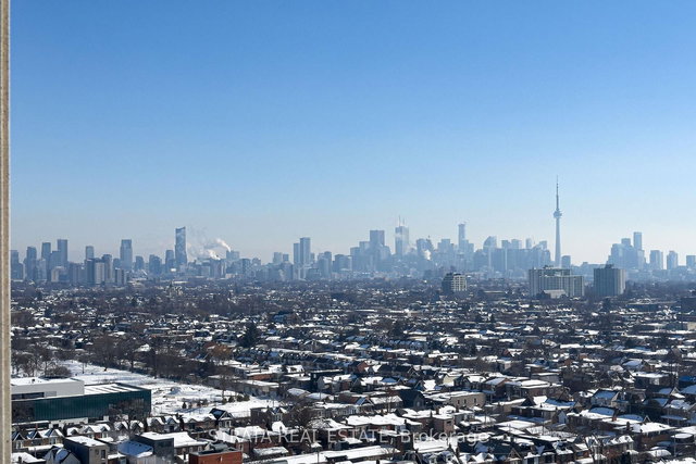 1906 - 1410 Dupont Street