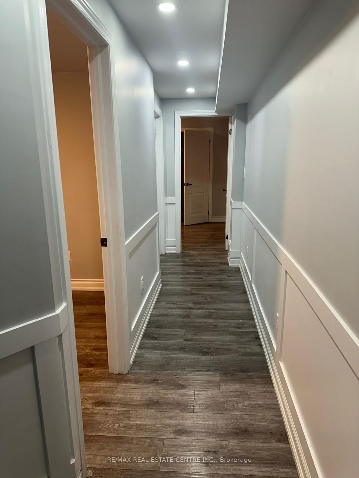 266 Dougall Avenue - Photo 13