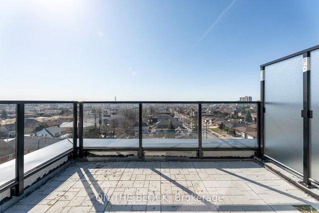 724 - 556 Marlee Avenue