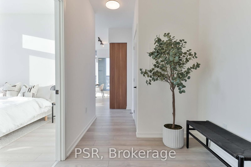 704 - 1285 Dupont St N, Toronto, M6H 2A6 | Image 3