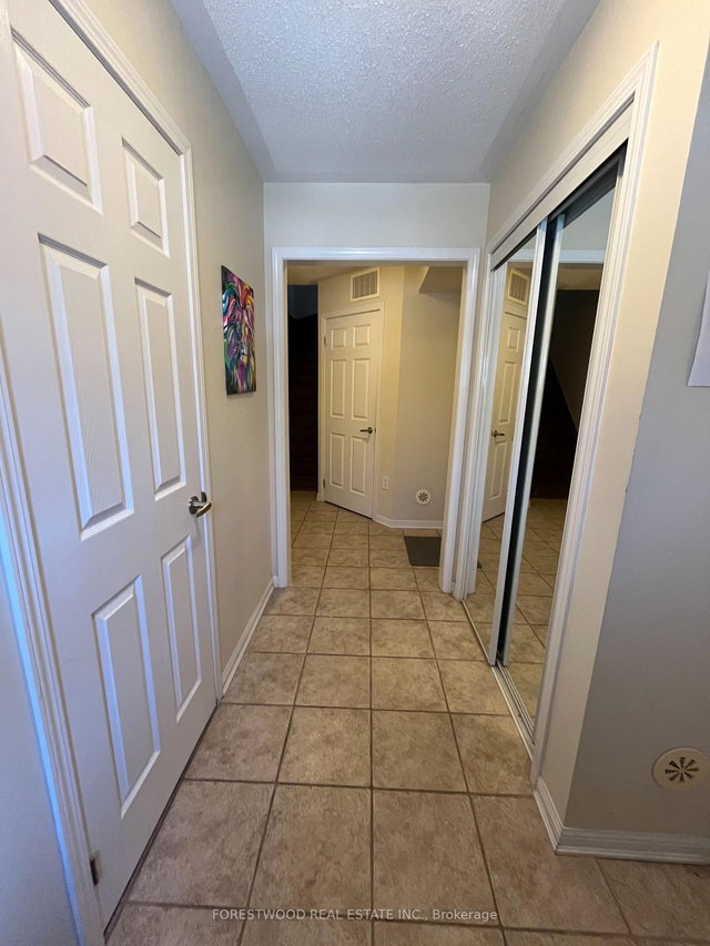 272 wetenhall landing Lane