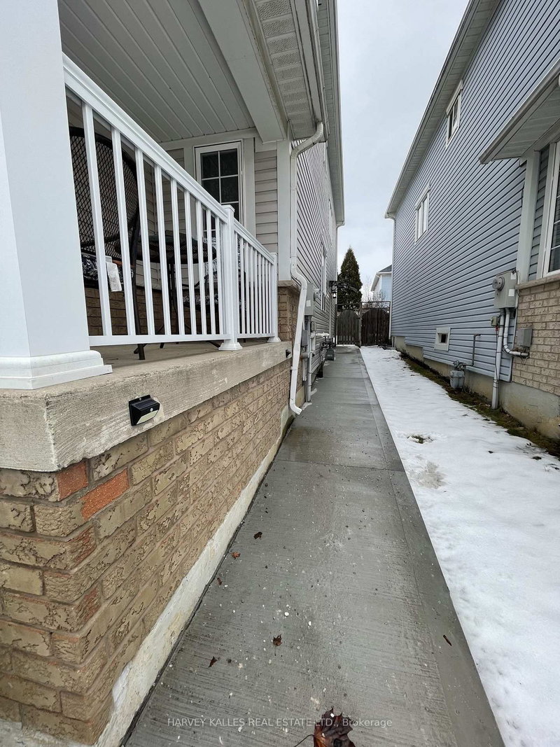 Basement - 14 Stable Gate, Brampton, L7A 1V5 | Image 2