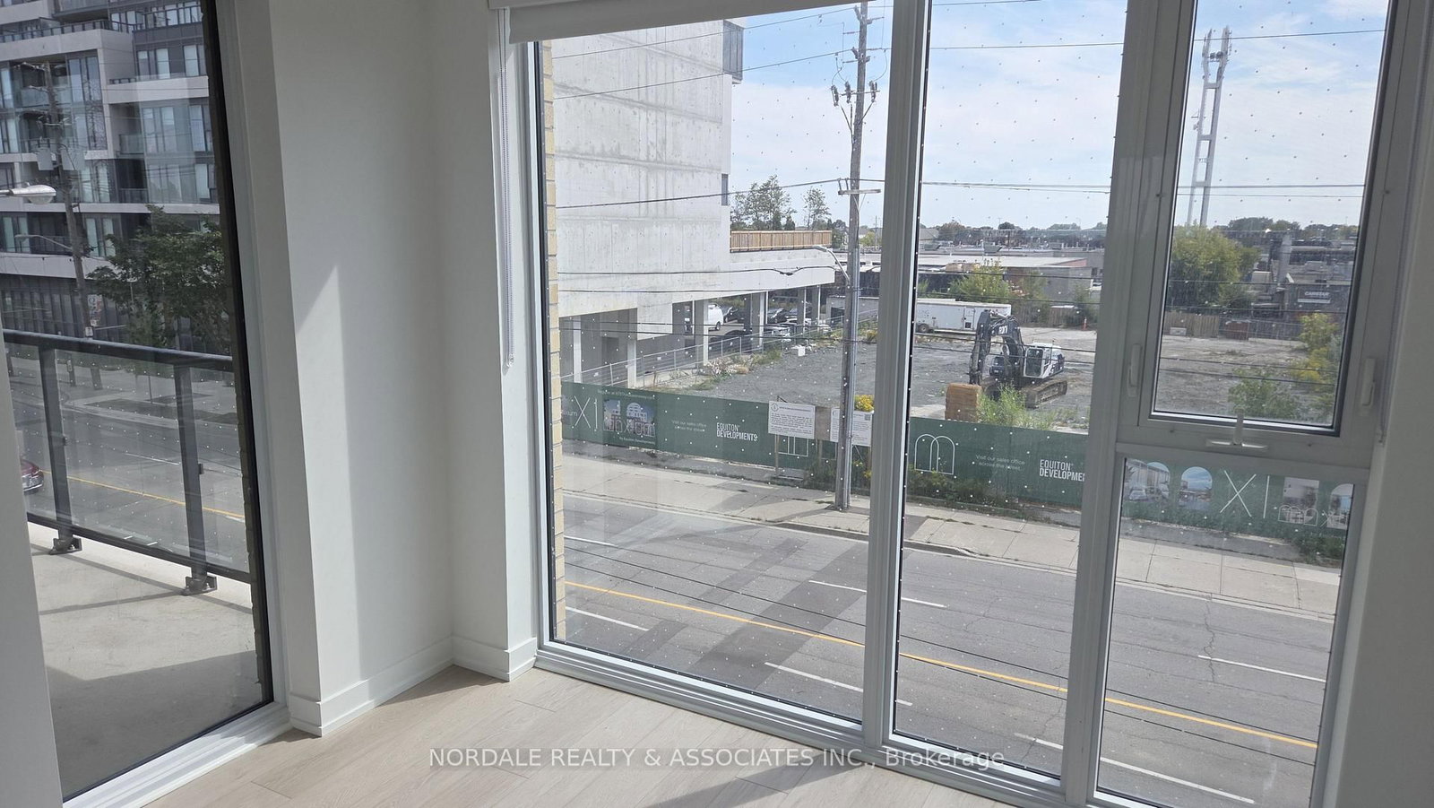 Condo for lease at 311-6 Chartwell Road, Toronto, Ontario, M8Z 0H2 - Stonegate-Queensway - MLS: W12760794