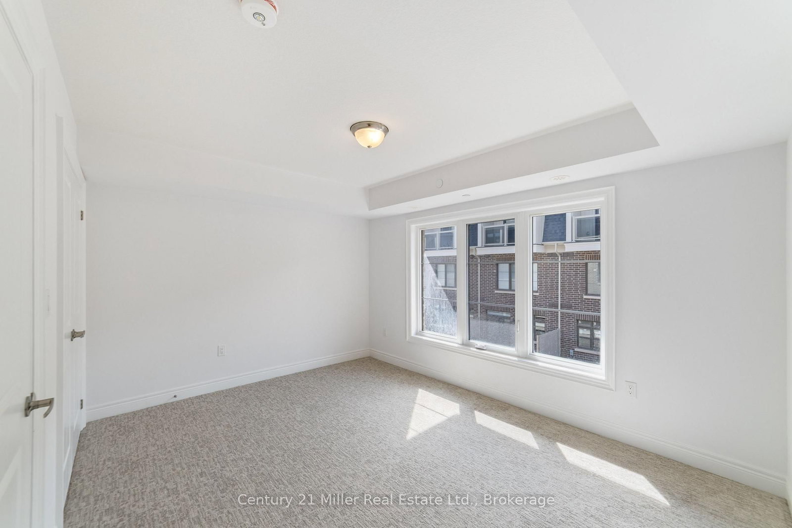 56-2150 Trafalgar Rd, Oakville, view 20