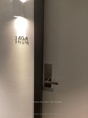 1404-30 Gibbs Road, Toronto, Ontario image-0-3