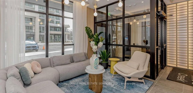 406 - 750 Whitelock Avenue