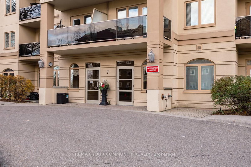 601 - 7 Dayspring Circ, Brampton, L6B 1P8 | Image 3