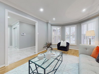 1617 Bristol Road West, Mississauga, Ontario image-0-3