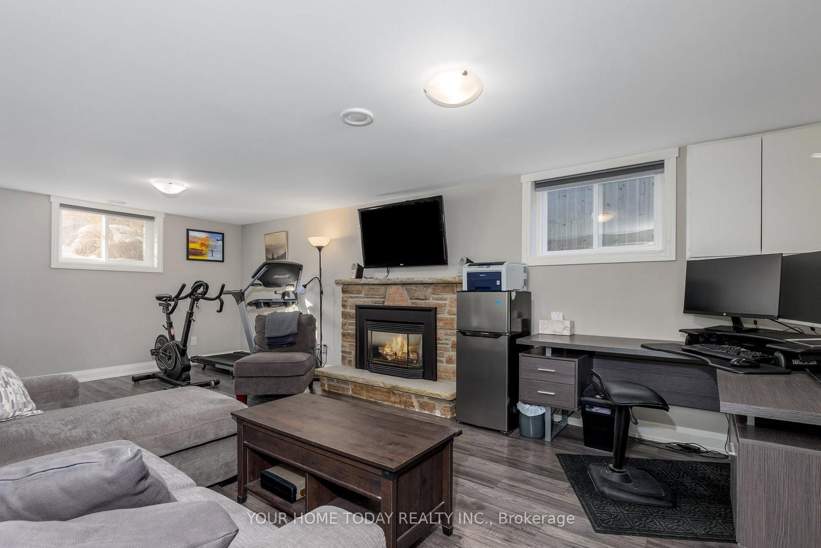 Listing Image 23