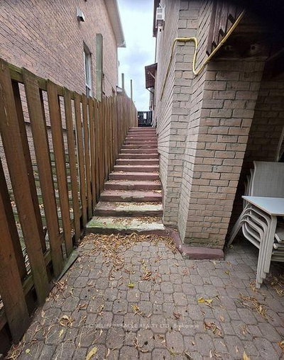 6585 Eastridge Rd | Mississauga | Image