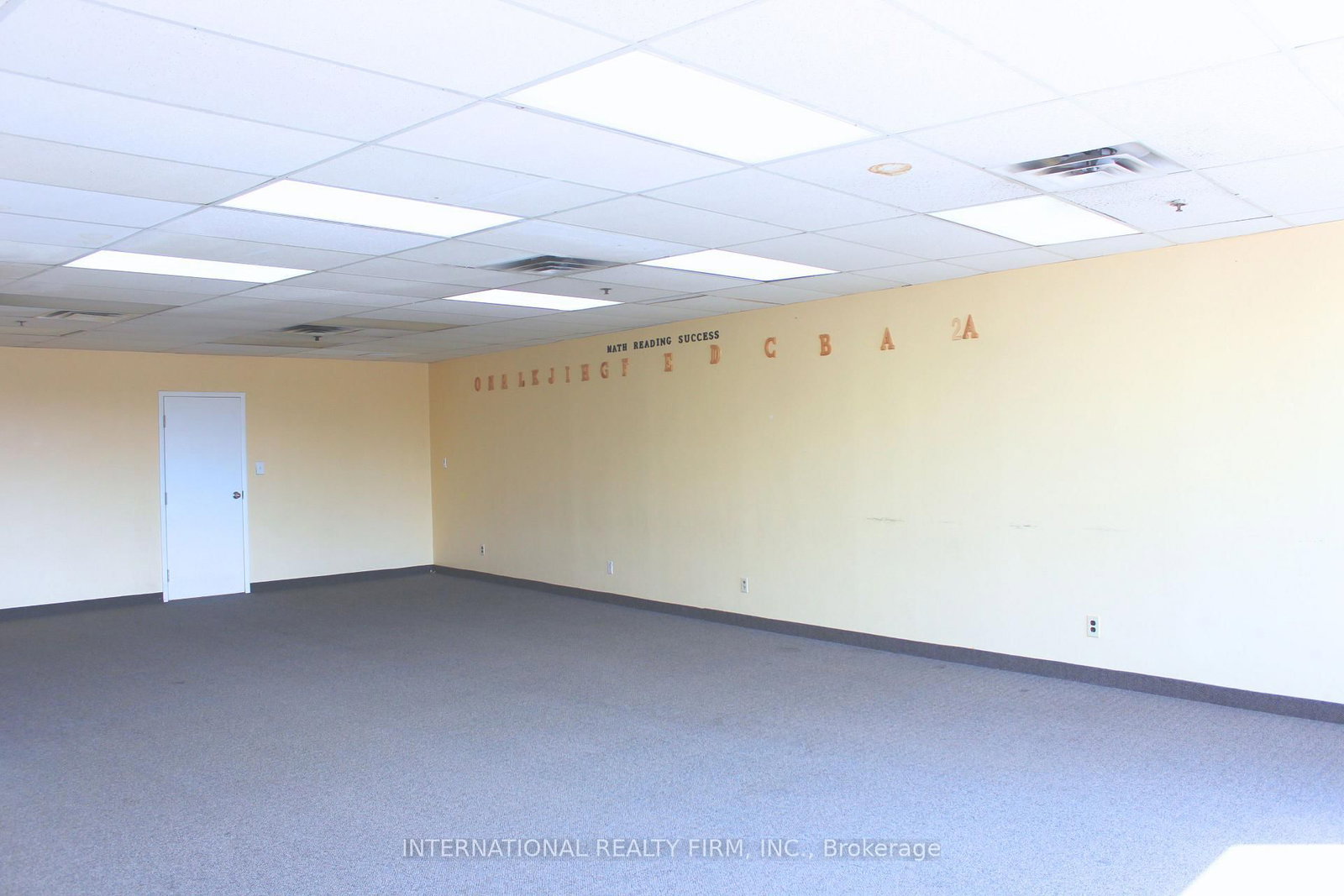 1635 Lawrence Avenue W, Unit 203 - Photo 4