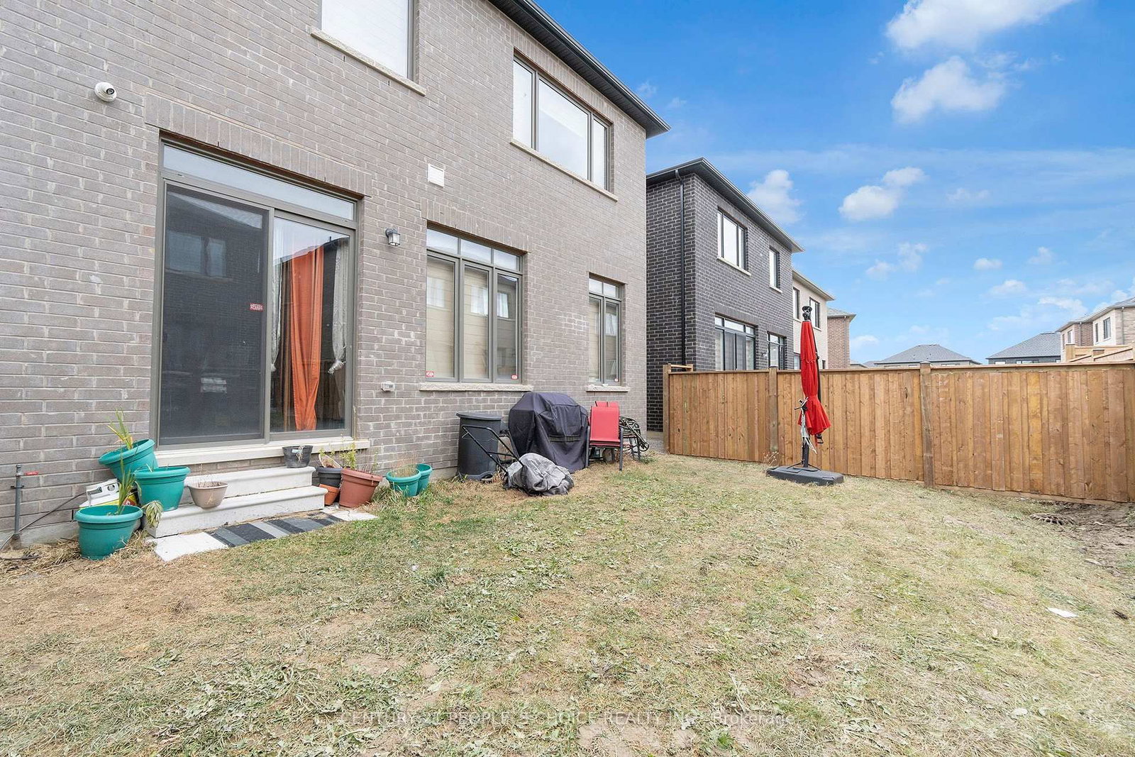 Detached House for sale at 10 Tweedhill Avenue, Caledon, Ontario, L7C 4K5 - Rural Caledon - MLS: W12764708