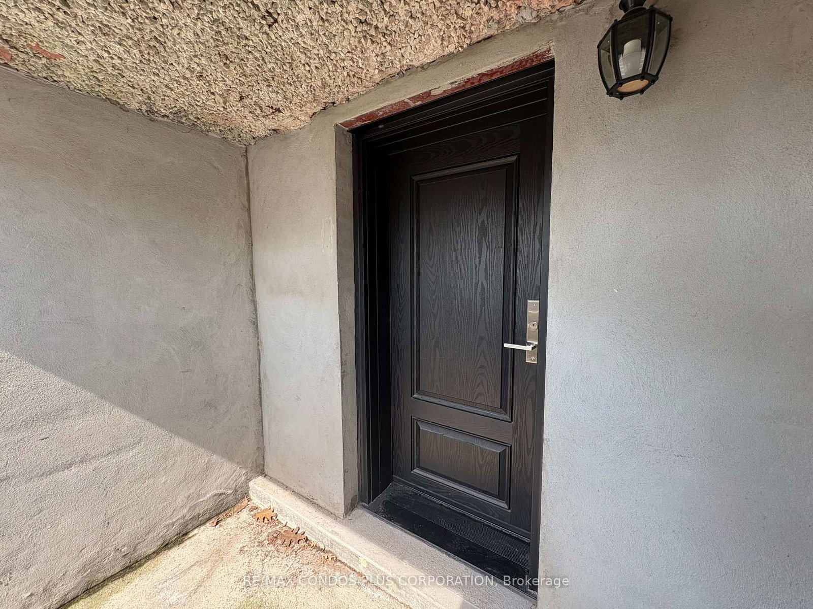 Detached House for lease at Lower Level-32 Harrow Drive, Toronto, Ontario, M6M 2X3 - Brookhaven-Amesbury - MLS: W12765100