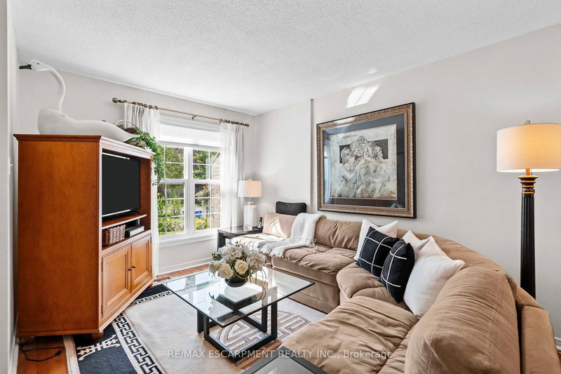 56 - 2272 Mowat Ave, Oakville, L6H 5L8 | Image 3