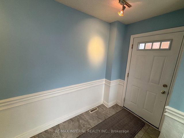 90 - 90 Stornwood Court