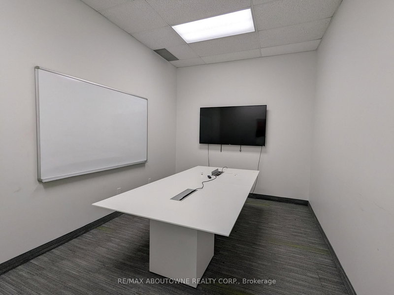 F7 - 1273 North Service Rd, Oakville, L6H 1A7 | Image 2