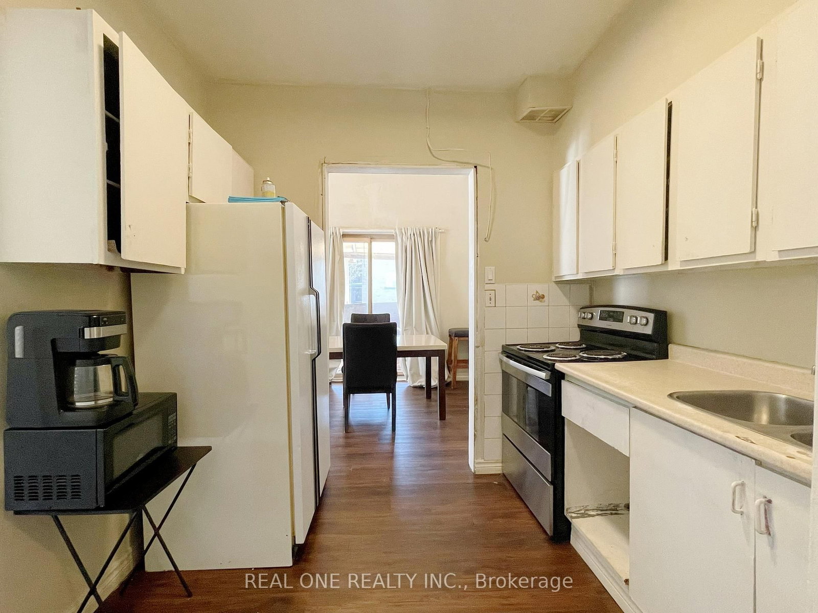 Semi-Detached House for lease at 102 Twenty Fifth Street, Toronto, Ontario, M8V 3P8 - Long Branch - MLS: W12765608