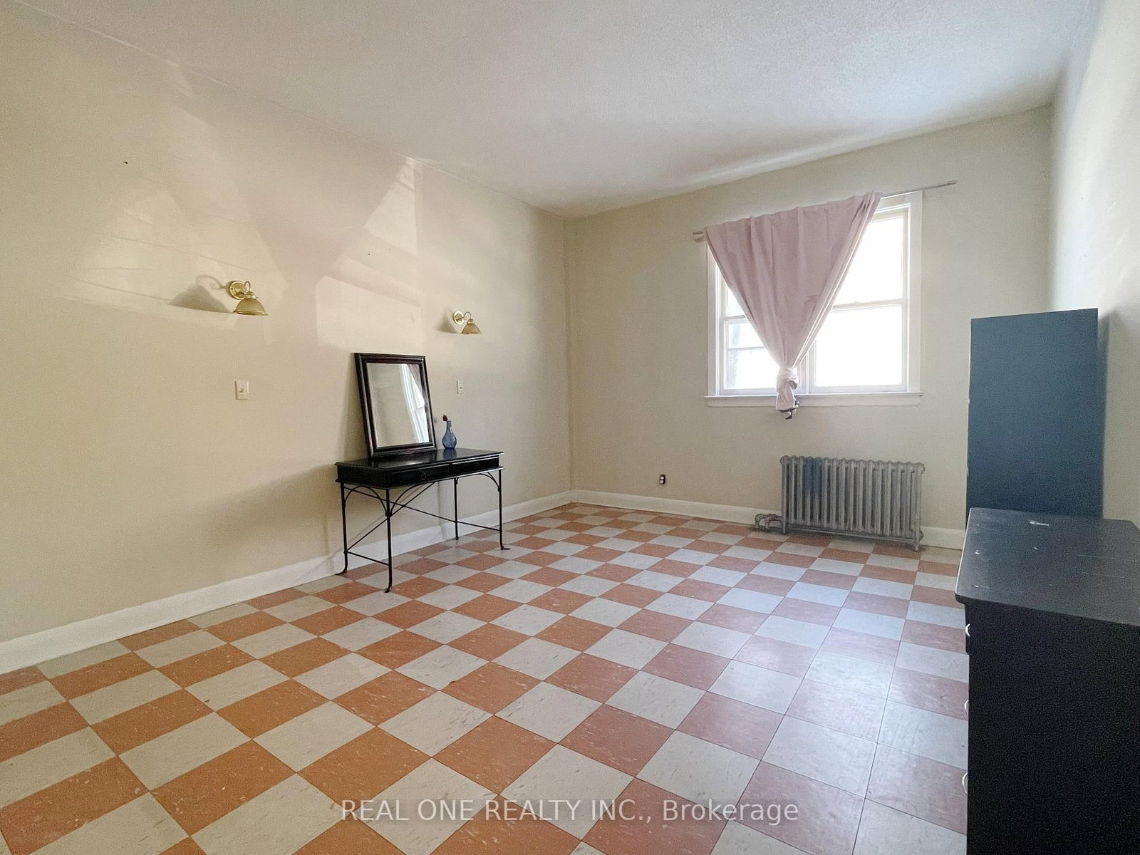 Semi-Detached House for lease at 102 Twenty Fifth Street, Toronto, Ontario, M8V 3P8 - Long Branch - MLS: W12765608