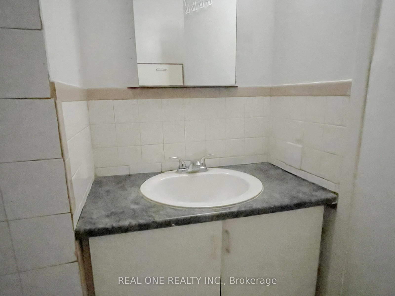 Semi-Detached House for lease at 102 Twenty Fifth Street, Toronto, Ontario, M8V 3P8 - Long Branch - MLS: W12765608