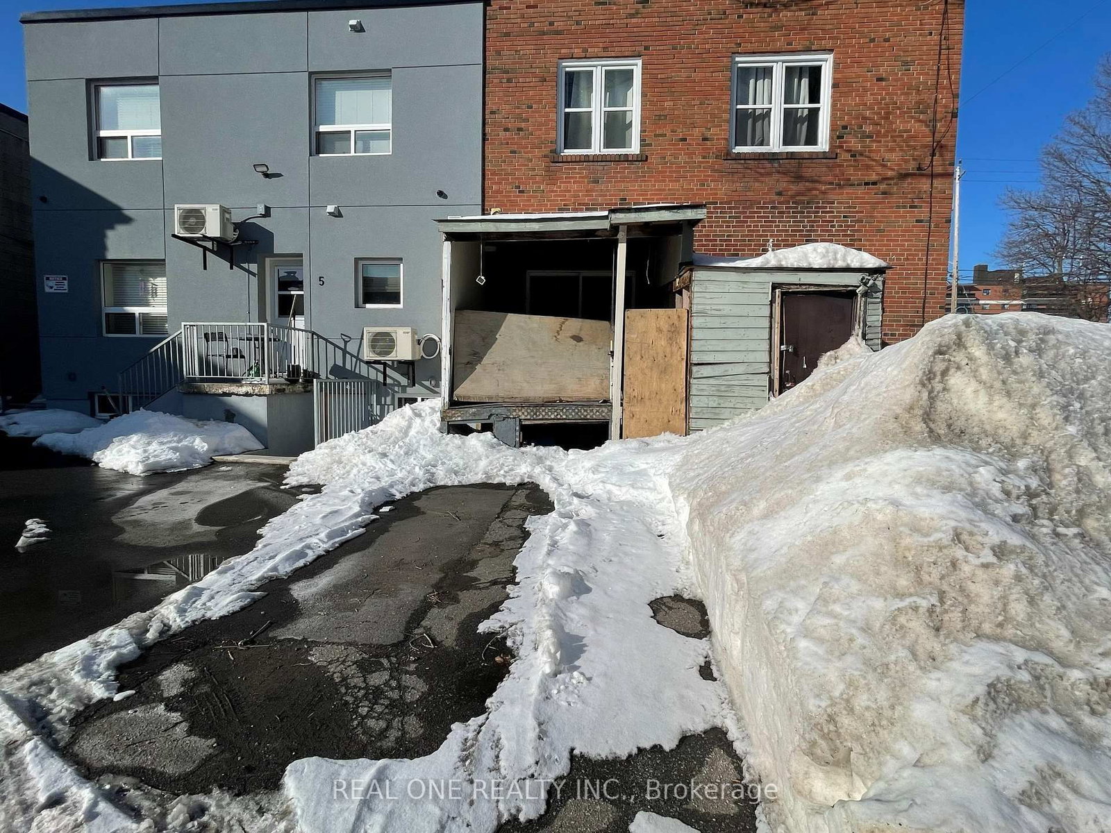 Semi-Detached House for lease at 102 Twenty Fifth Street, Toronto, Ontario, M8V 3P8 - Long Branch - MLS: W12765608