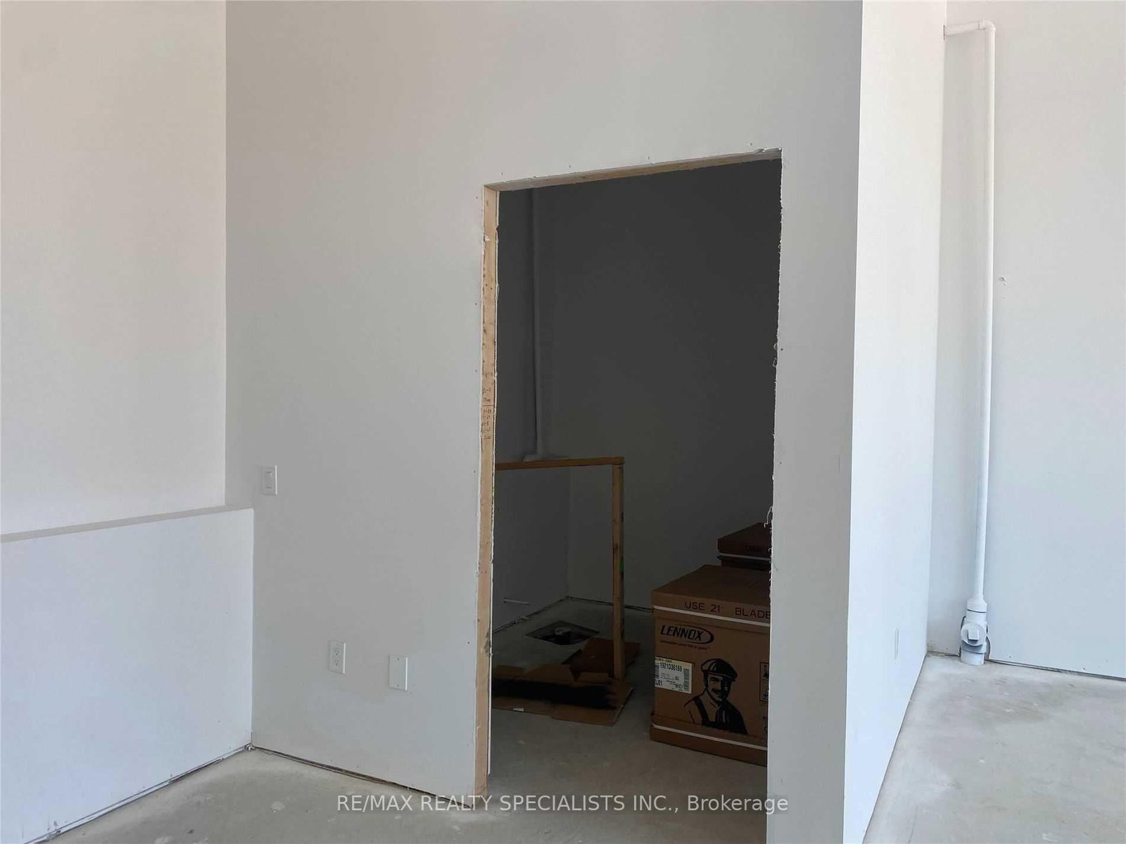 73 Burnhamthorpe Road E - Photo 14