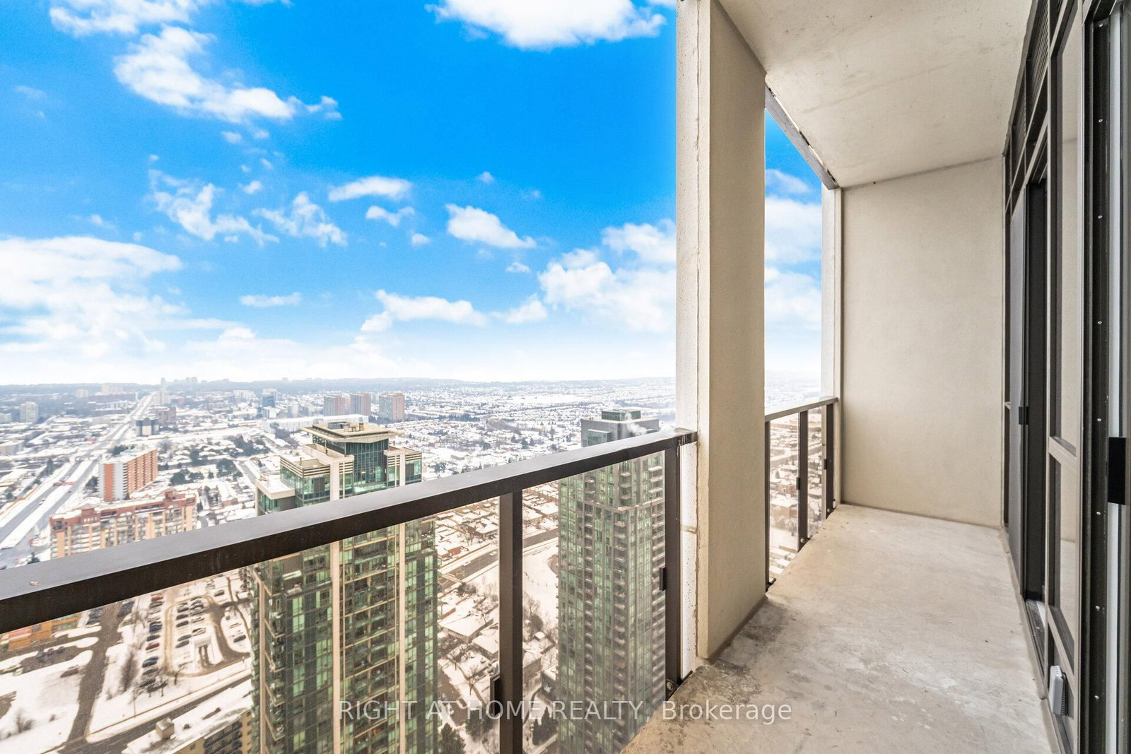 Condo for sale at 3906-30 Elm Drive, Mississauga, Ontario, L5B 0N6 - Fairview - MLS: W12766162