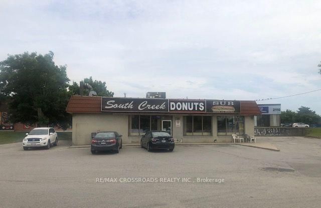 2100 Dundas Street E - Photo 4