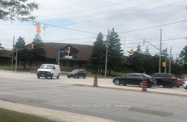 2100 Dundas Street E - Photo 5