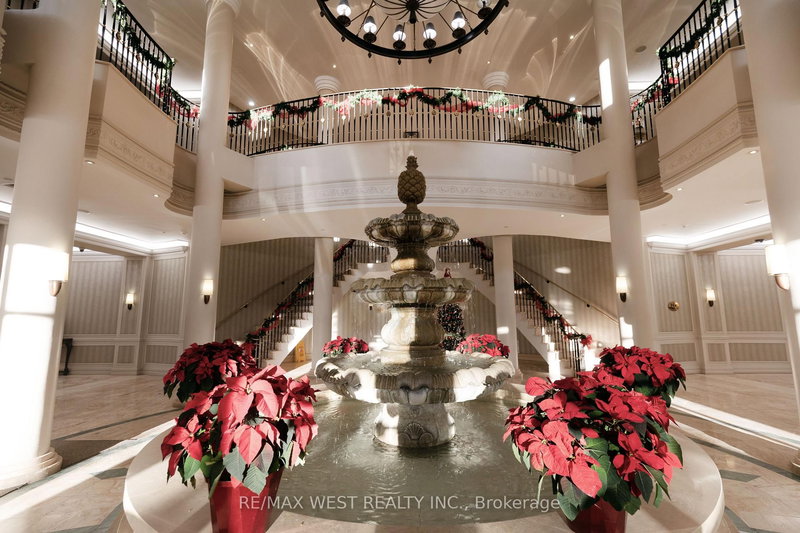 902 - 35 Kingsbridge Garden Circ, Mississauga, L5R 3Z5 | Image 3