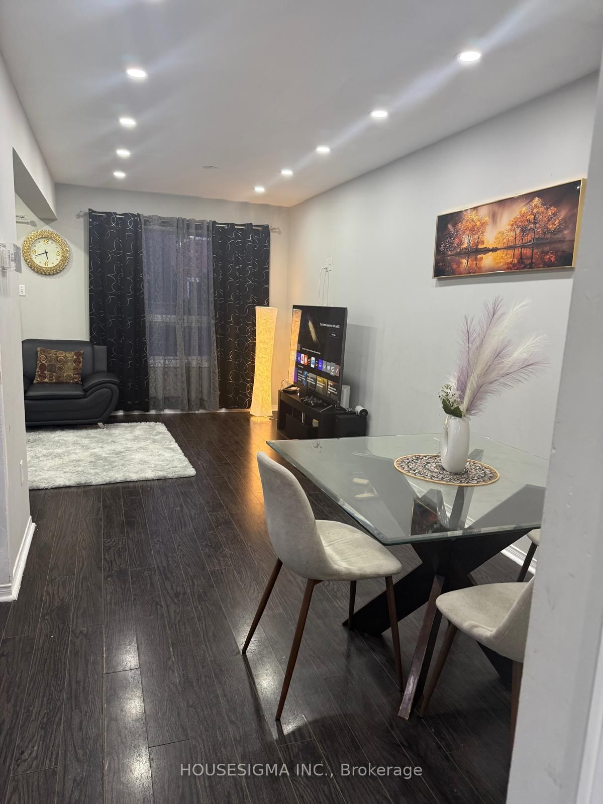 Townhouse for sale at 3 Sinclair Court, Brampton, Ontario, L6X 4P5 - Brampton West - MLS: W12767676