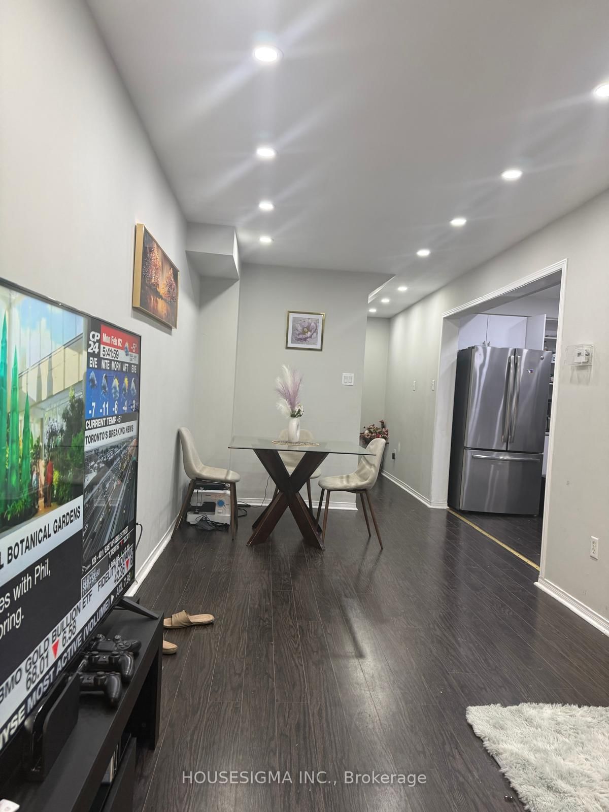 Townhouse for sale at 3 Sinclair Court, Brampton, Ontario, L6X 4P5 - Brampton West - MLS: W12767676